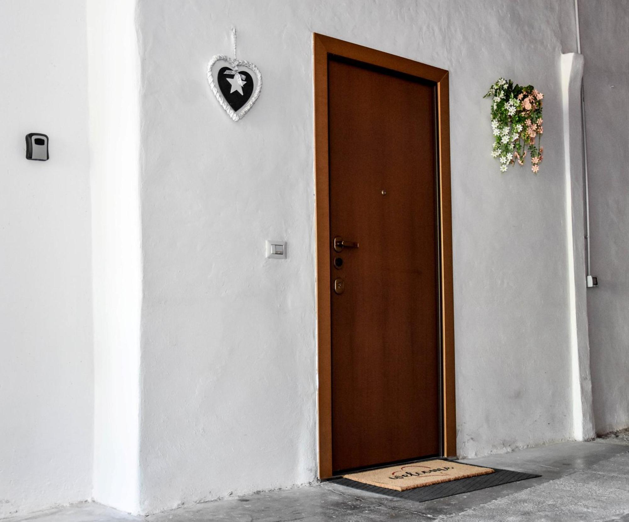 Villa Antonella, App. Vittoria Tavernerio Kültér fotó