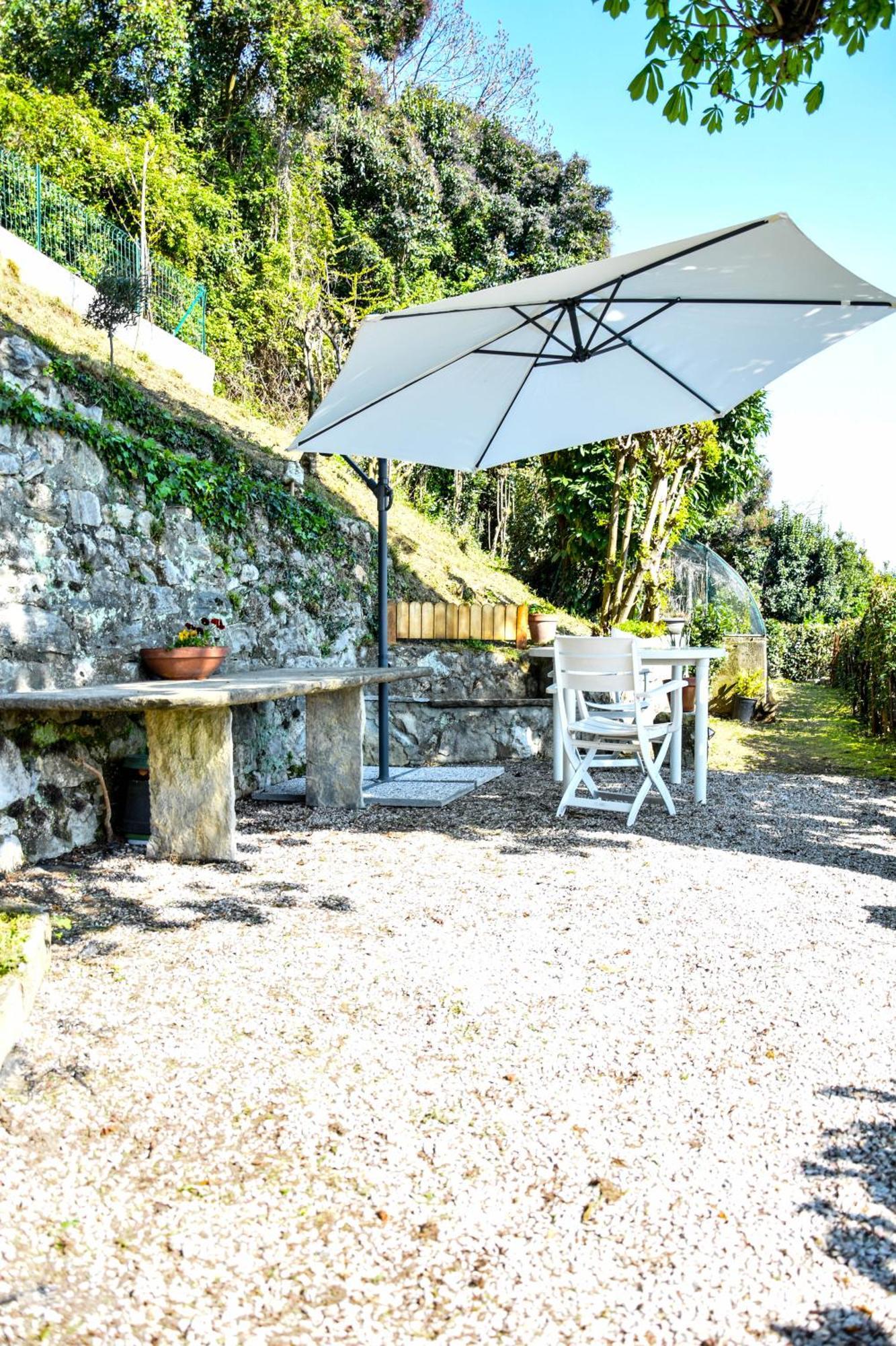 Villa Antonella, App. Vittoria Tavernerio Kültér fotó