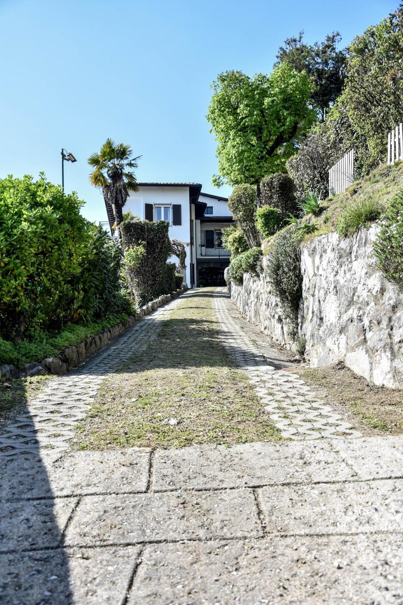 Villa Antonella, App. Vittoria Tavernerio Kültér fotó