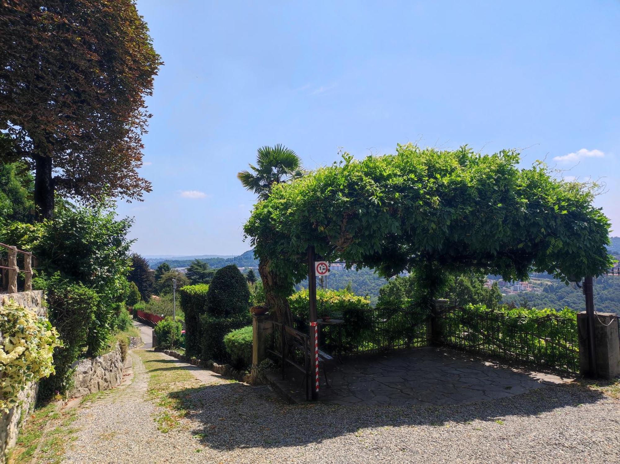 Villa Antonella, App. Vittoria Tavernerio Kültér fotó